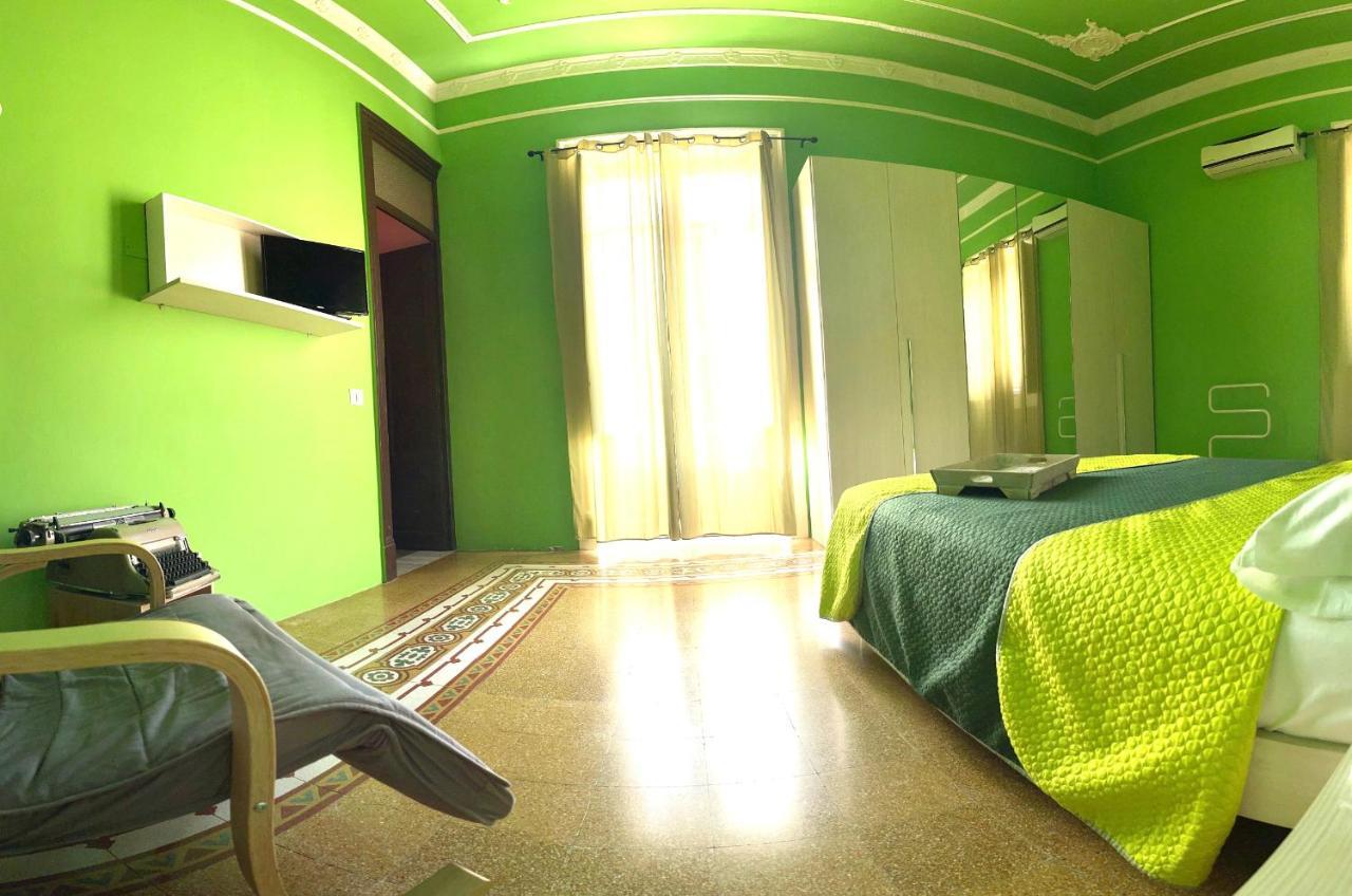 โบเฮเม บีแอนด์บี อัล เชนโตร Bed & Breakfast ปาแลร์โม ภายนอก รูปภาพ