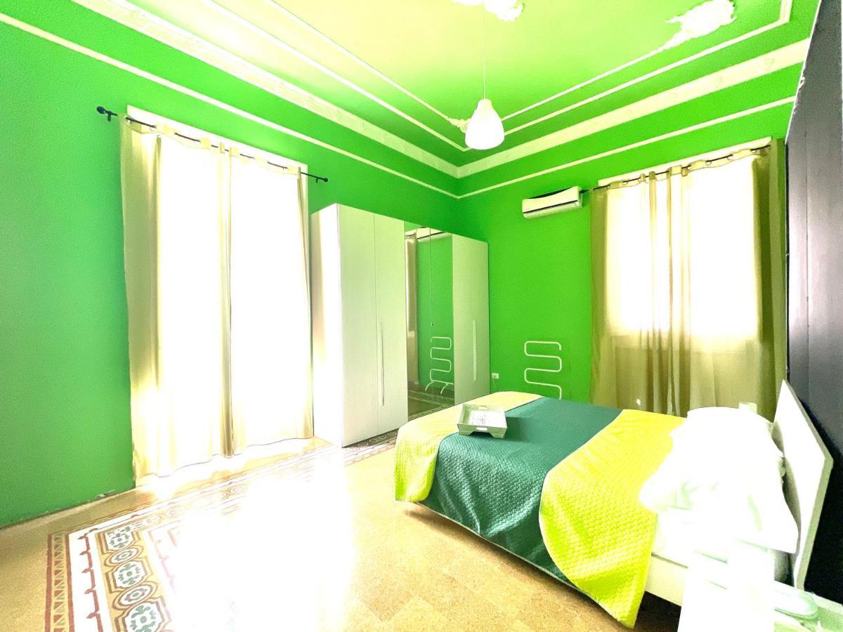 โบเฮเม บีแอนด์บี อัล เชนโตร Bed & Breakfast ปาแลร์โม ภายนอก รูปภาพ
